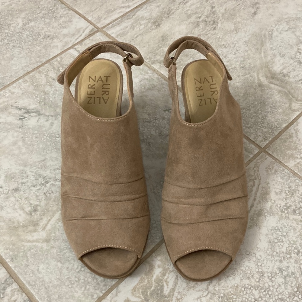 Naturalizer Heels